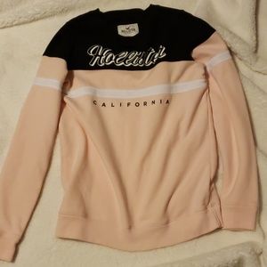 Hollister sweat shirt